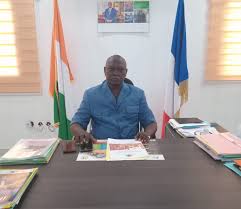OUATTARA CLÉMENT : U...